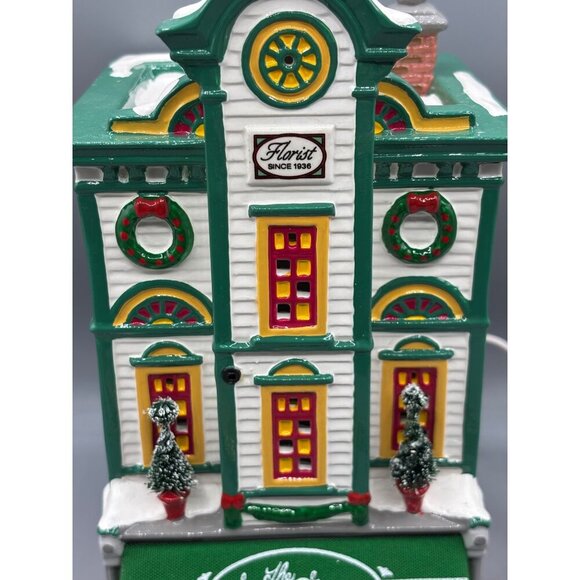 Vtg Dept 56 Ceramic Lighted Secret Gardner Florist Christmas Village - Picture 5 of 12